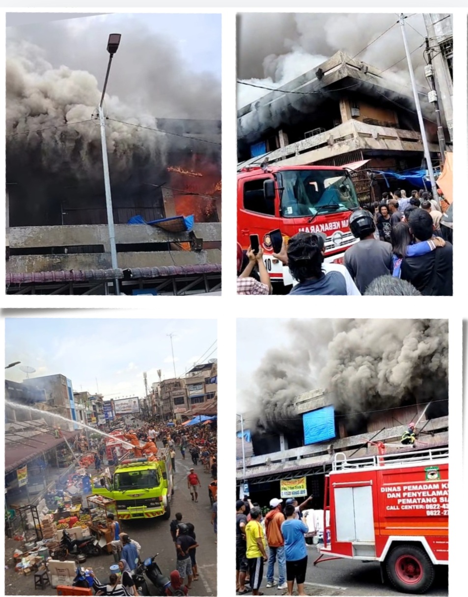 Kolase Photo: Kebakaran Yang Melanda Pusat Pasar Horas, Minggu Siang (22/09/2024). Sejumlah Unit Damkar Pemko Dan STTC (Swasta) Berusaha Memadamkan Api Di lantai 2- Gedung 4.