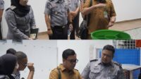 Foto : Surya Kusuma Purba Beri Penjelasan Sosialisasi Hygiene Kepada Pejabat Struktural Rutan Kelas I Medan