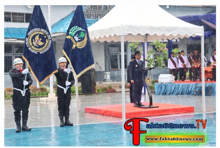 Menantang Badai: Di Bawah Guyuran Hujan Deras, Lapas Padangsidimpuan Kobarkan Semangat Bhakti Kemenkumham